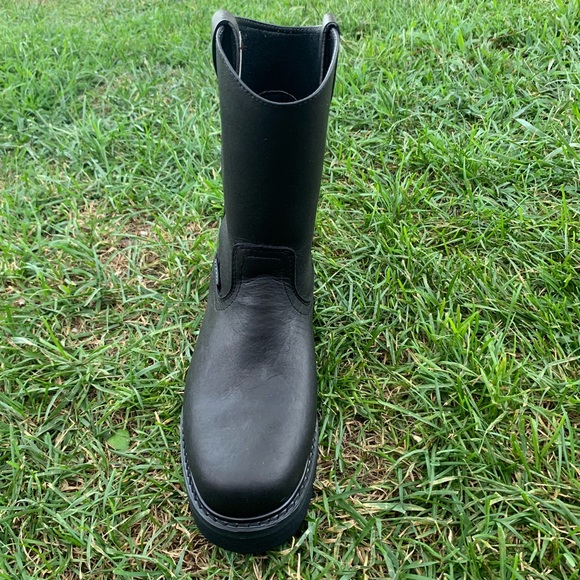 Men’s work boots very light weight black pull on leather Water and OIL Resistant - Picture 4 of 6